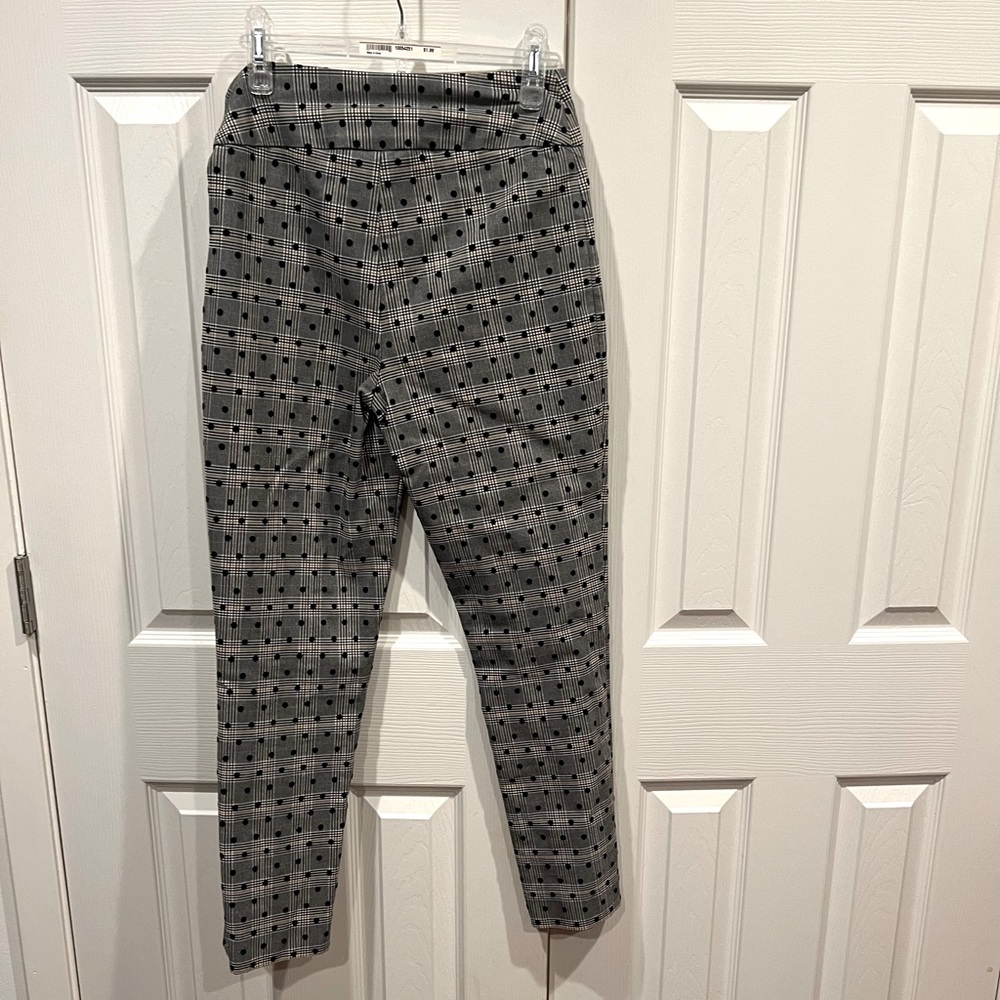 Joseph Ribkoff black and white pants